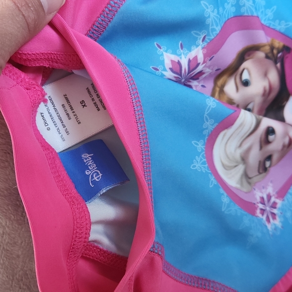 Bundle of Girls Swimsuits - Picture 4 of 9